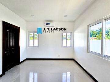 🏡 For Sale: Brand New Semi-Furnished 3-Bedroom House with Optional Adjacent Lot 🏡