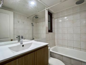 Departamento en Cristobal Colón, Las Condes