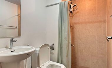 For Lease: 1BR Unit in The Rise, San Antonio, Makati