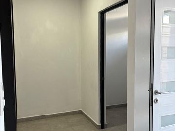 CASA EN VENTA CUMBRES DE JURIQUILLA