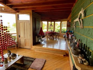 Espectacular casa en campo de 10,5 hectáreas - Región de Los Ríos
