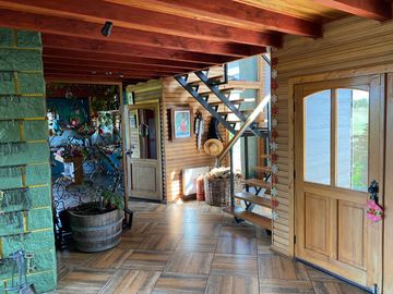 Espectacular casa en campo de 10,5 hectáreas - Región de Los Ríos