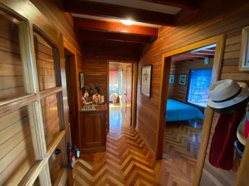 Espectacular casa en campo de 10,5 hectáreas - Región de Los Ríos