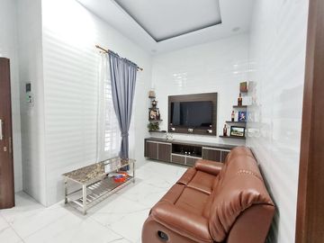 Dijual Rumah Krakatau Palace 16 Bhayangkara Jalan Sukamurni Medan