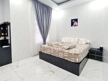 Dijual Rumah Krakatau Palace 16 Bhayangkara Jalan Sukamurni Medan