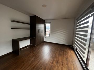 EN VENTA HERMOSA CASA A ESTRENAR UBICADA CERCA DE SAN BLAS