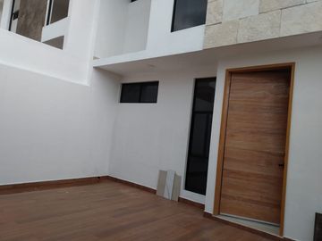 VENTA DE CASA EN LA COL. CONGRESO CONSTITUYENTE DE MICHOACÁN.