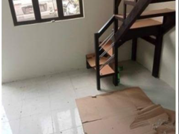 FORECLOSED Townhouse for Sale in IDESIA DASMARINAS : 2 Storey w/ Garage