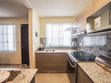 CASA NUEVA EN CONJUNTO PRIVADO CON AMENIDADES EN SAN MIGUEL DE ALLENDE GTO
