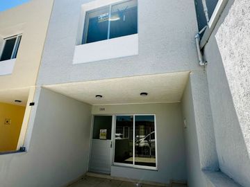Casa remodelada en Alamo Industrial en VENTA