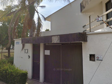 GRAN CASA EN REMATE HGO