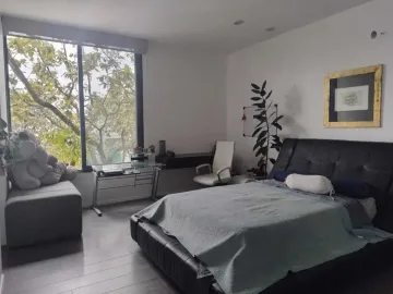 Ciudad Bugambilias, Espectacular Residencia en Segunda Sección