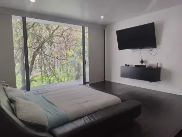 Ciudad Bugambilias, Espectacular Residencia en Segunda Sección