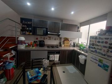 CASA EN LAS QUINTAS