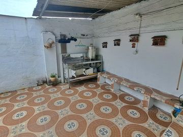VENTA DE CASA DE 174 M2 CON RENTA EN EL SECTOR DE LA PRIMAVERA, MANIZALES CALDAS