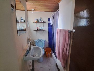 VENTA DE CASA DE 174 M2 CON RENTA EN EL SECTOR DE LA PRIMAVERA, MANIZALES CALDAS