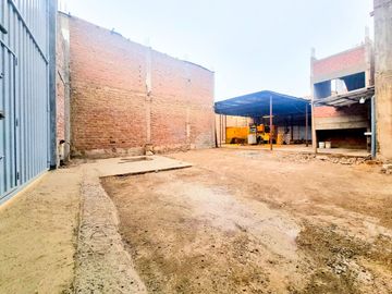 ALQUILER DE TERRENO MÁS VIVIENDA U OFICINA / TALLER / DEPÓSITO