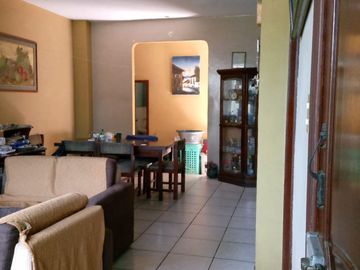 VENDO CASA EN LA CIUDAD DE PASAJE