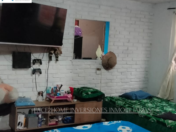 EN VENTA CASA USO COMERCIAL SOBRE LA UTOPISTA SANTA ROSA DE CABAL.