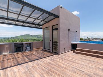 VENTA DE CASA CON ALBERCA Y ROOF GARDEN AL SUR DE CUERNAVACA MORELOS
