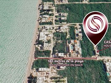 Casa a pasos del mar con alberca privada, en venta, San Benito, Yucatán.