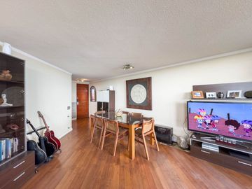 Hermoso departamento en Andalué con maravillosa vista a la laguna