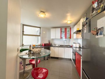 Hermoso departamento en Andalué con maravillosa vista a la laguna