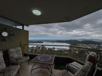 Hermoso departamento en Andalué con maravillosa vista a la laguna