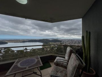 Hermoso departamento en Andalué con maravillosa vista a la laguna