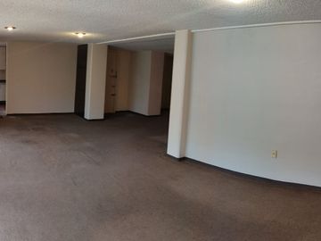 Departamento con Balcón en Coyoacán, Primer Piso 122 m² 3 Recámaras.