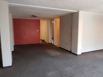 Departamento con Balcón en Coyoacán, Primer Piso 122 m² 3 Recámaras.