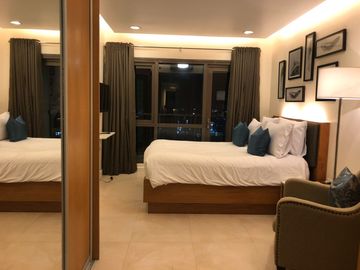 FOR SALE: Fully furnished 2 Bedroom Unit in Joya Lofts and Towers, Rockwell