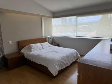 Venta Casa de Tres Niveles en Av Tamaulipas en Santa Fe