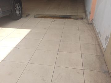 VENTA DEPARTAMENTO LA MOLINA COCHERA PORTADA DEL SOL III ETAPA 3ER PISO S/ASCENSOR