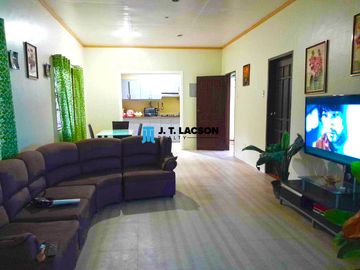 🏝️ RUSH SALE! 3 Bedroom House with Pool in Bacong 🏊