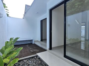 RUMAH CANTIK MODEL SCANDINAVIAN DALAM CLUSTER HANYA 600 JUTAAN
