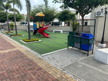 Vendo casa en Gran Vittoria de 3 dormitorios