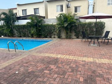 Vendo casa en Gran Vittoria de 3 dormitorios
