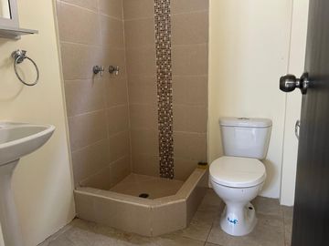 Vendo casa en Gran Vittoria de 3 dormitorios