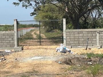 vendo terrenos aptos para industria de bajo o mediano impacto o actividad comercial en vía Durán Boliche