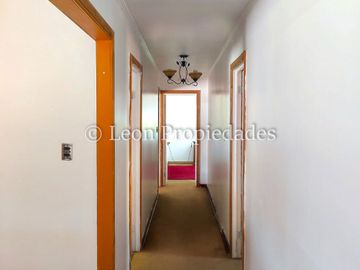 Leon Propiedades vende parcela en condominio Lomas del Puangue, Curacaví.