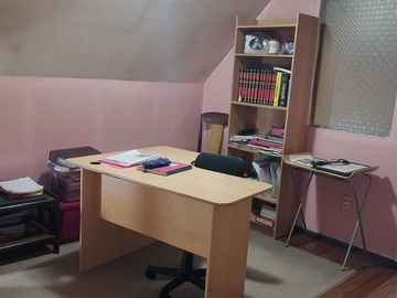 Vendemos en Temuco amplia casa de esquina ubicación potencialmente comercial sector Gabriela Mistral