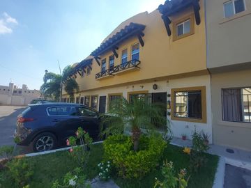 Casa en Venta Real Amalfi 2 Recamaras excelentes condiciones
