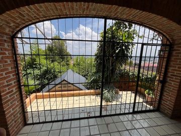 Casa en venta en Col Cerro del Tesoro Tlaquepaque