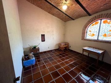 Casa en venta en Col Cerro del Tesoro Tlaquepaque