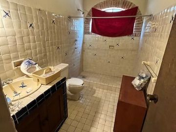 Casa en venta en Col Cerro del Tesoro Tlaquepaque