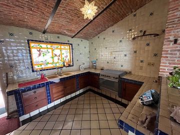 Casa en venta en Col Cerro del Tesoro Tlaquepaque