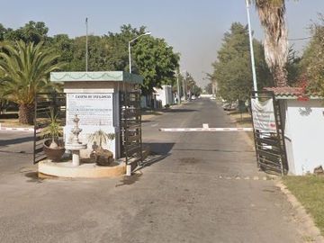 ¡¡Haz Que Tu Dinero Trabaje Para Ti Hoy !! Venta de Casa en Exclusiva Zona, Col. Fraccionamiento Real del Valle, Tlajomulco, Jalisco.