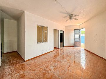 Casa Comercial en Venta en Apodaca
