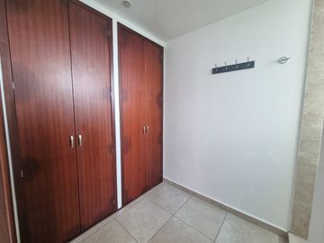 DEPARTAMENTO AMUEBLADO EN VENTA En Torres JV 🏙️ 📍 Blvd. Manuel Ávila Camacho, Costa de Oro, Boca del Río; Ver.